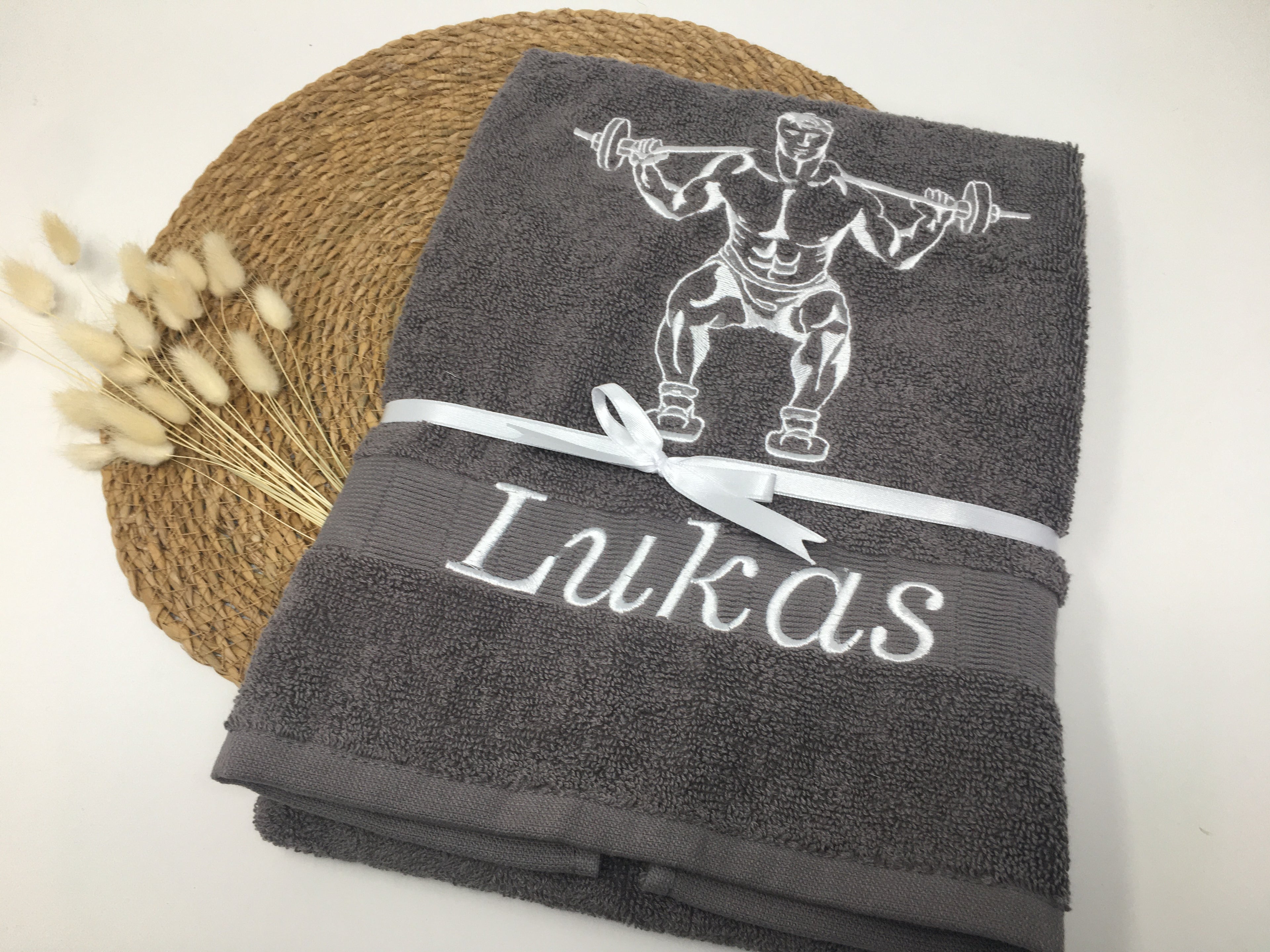 Handtuch „Gewichtheber“ 🏋️ – 470–500 g/m², personalisiert mit Name