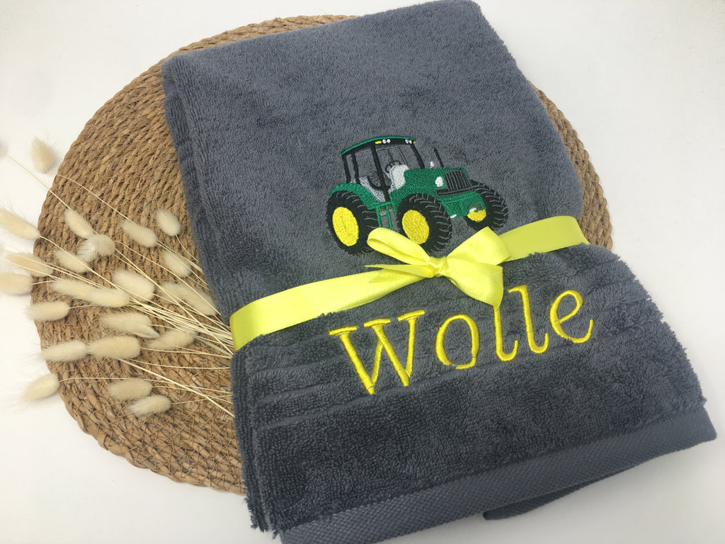 Handtuch „Traktor Trekker“ 🚜 – personalisiert mit Name