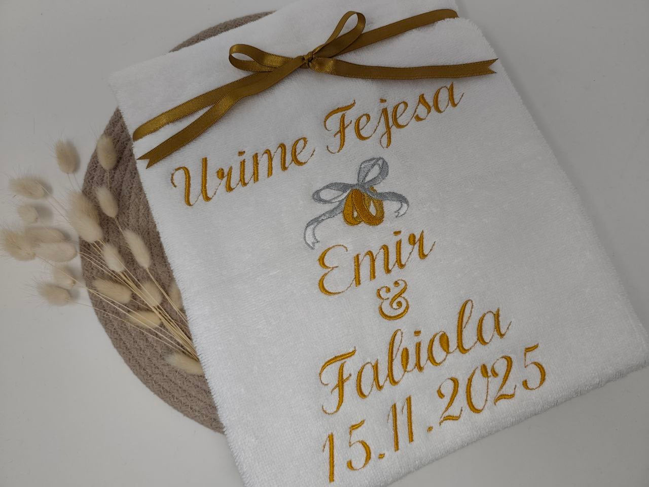 Heirat - Hochzeit - Ringe Handtuch Duschtuch bestickt & personalisierbar Super Qualität