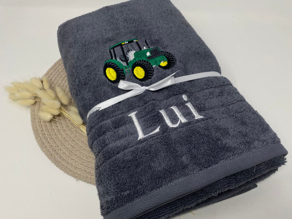 Handtuch „Traktor Trekker“ 🚜 – personalisiert mit Name