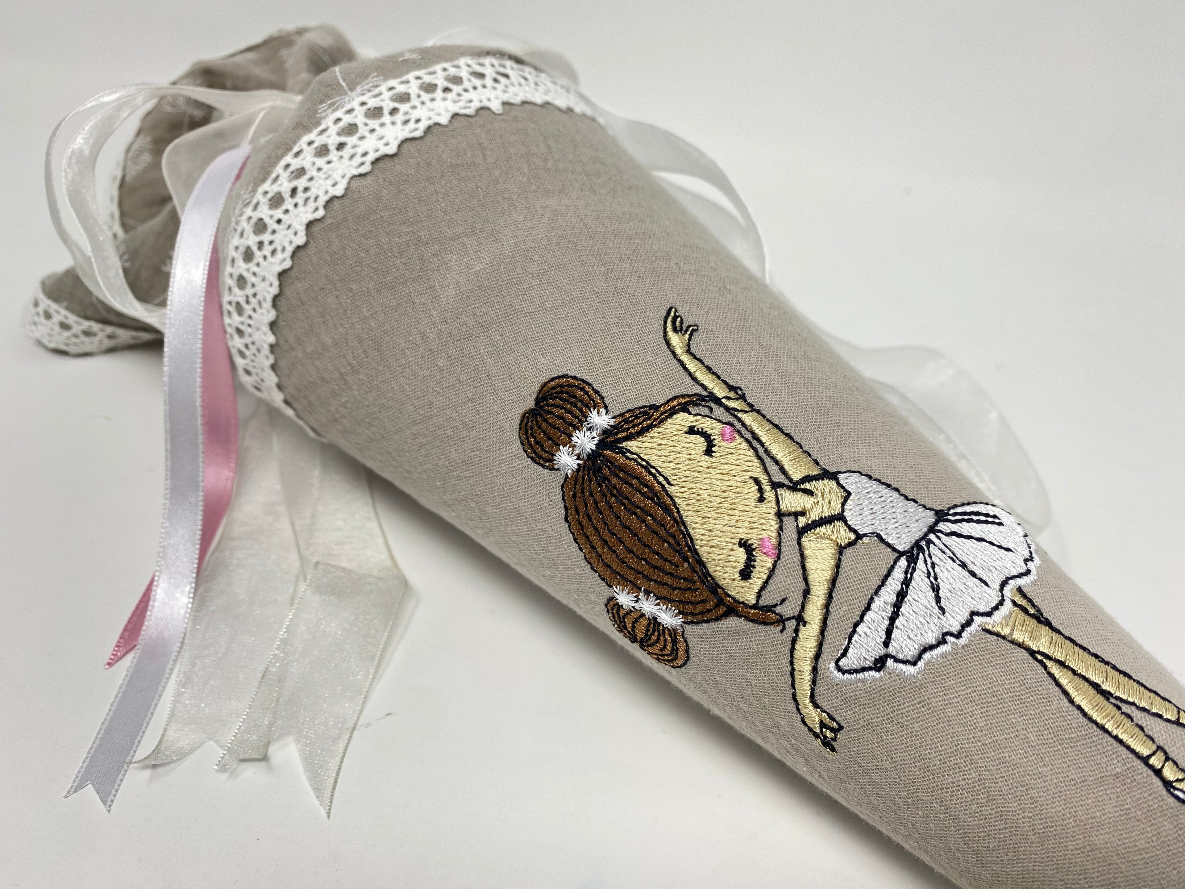 Ballerina Ballet Schultüte Einschulung Stickerei Namen Schulstart Bestickung