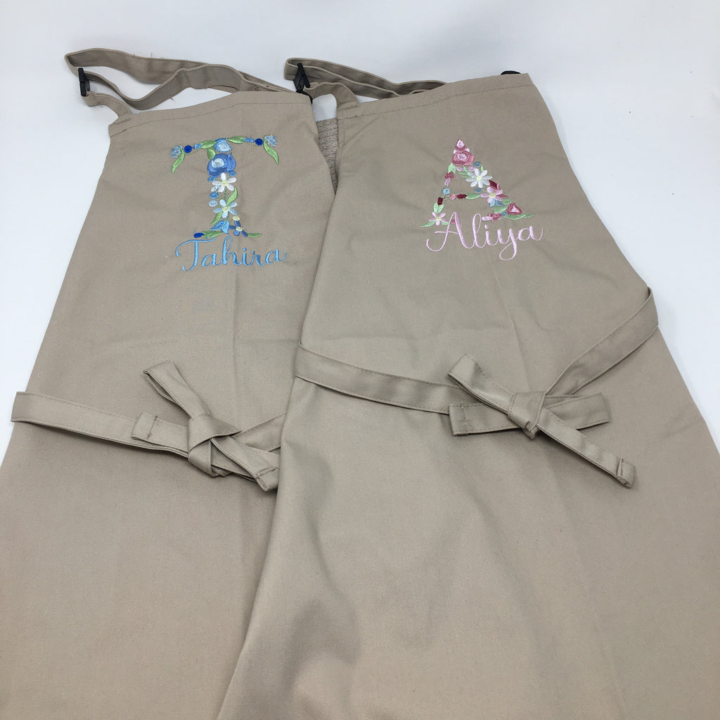 Personalisierte Schürze Initialien Backschürze Küchenschürze Kochschürze Apron Muttertag Stickerei