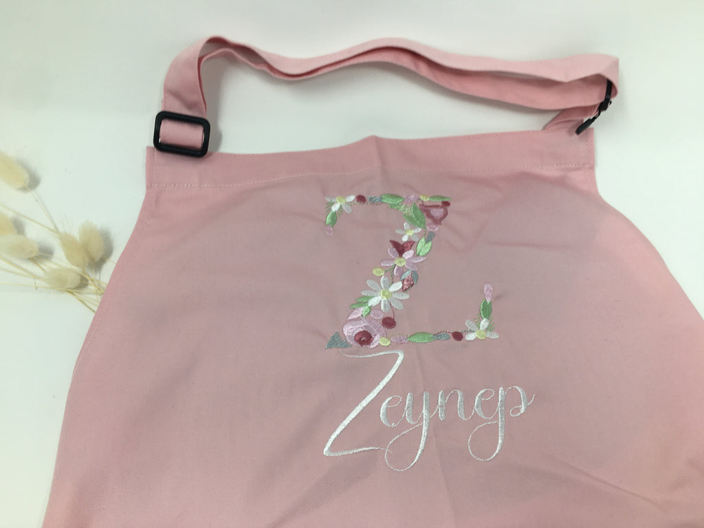 Personalisierte Schürze Initialien Backschürze Küchenschürze Kochschürze Apron Muttertag Stickerei