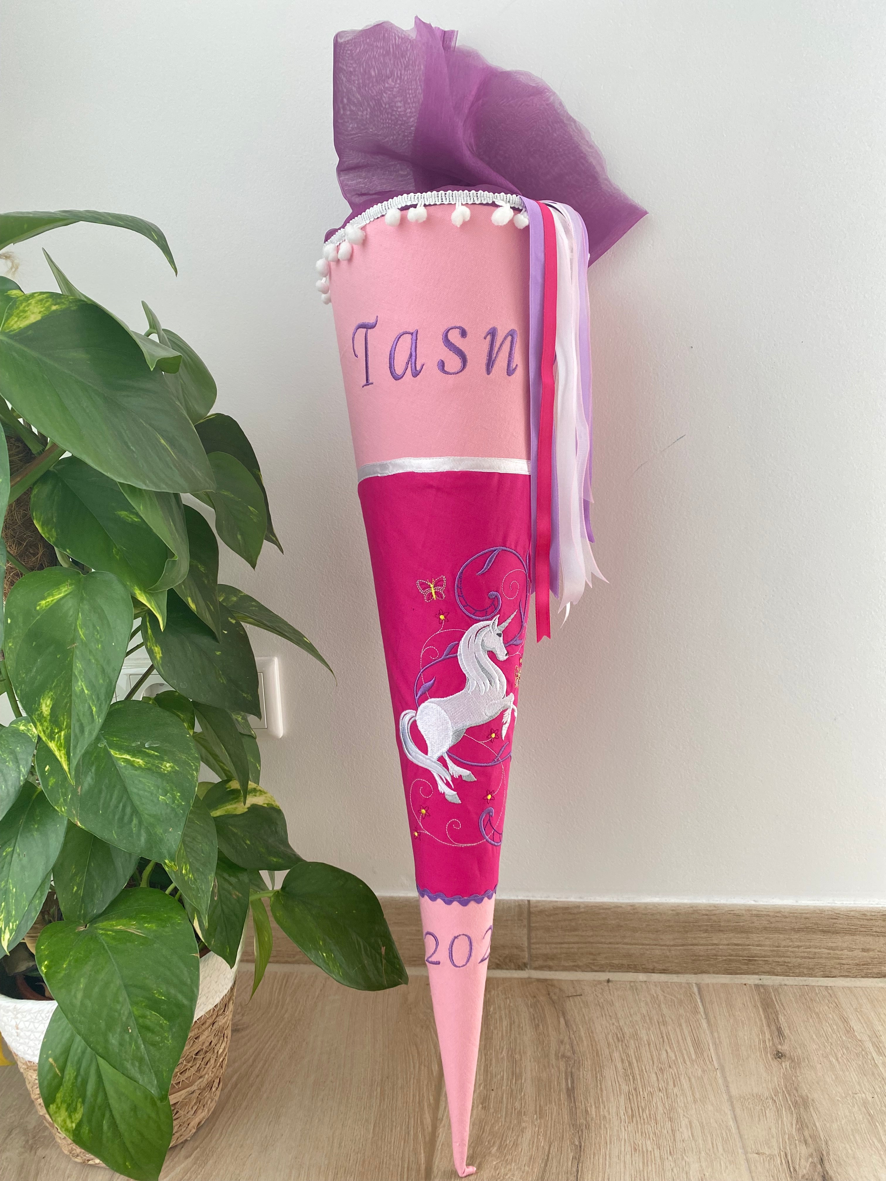 Einhorn 06 Pegasus Schultüte Einschulung Stickerei Namen Schulstart Bestickung