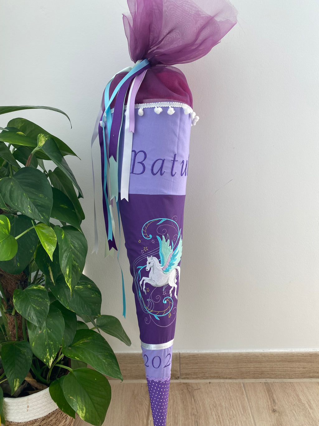 Einhorn 05 Pegasus Schultüte Einschulung Stickerei Namen Schulstart Bestickung