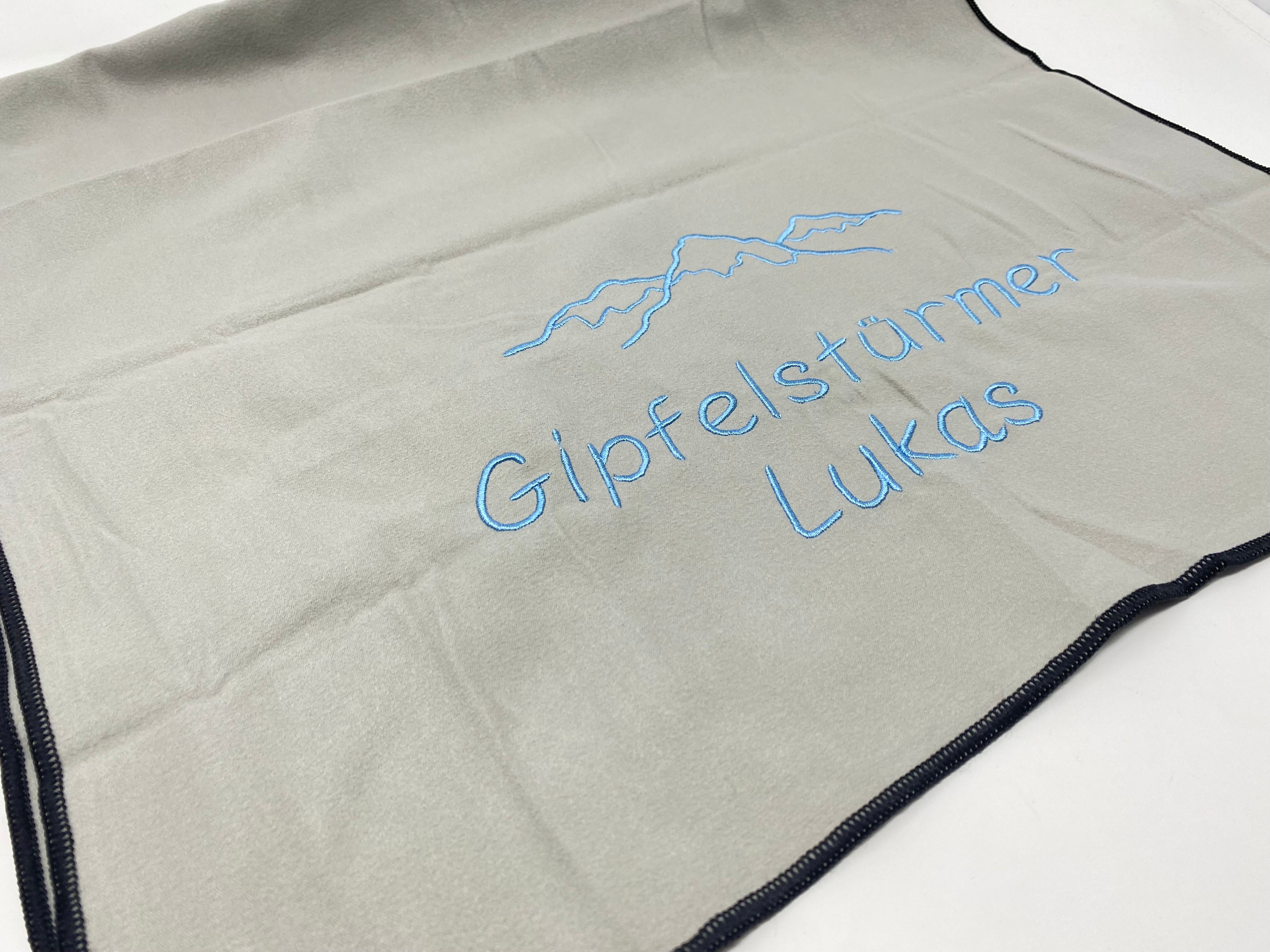 Wandern & Berge Sport Handtuch 🏃‍♂️ – Mikrofaser Outdoor, personalisiert mit Namen