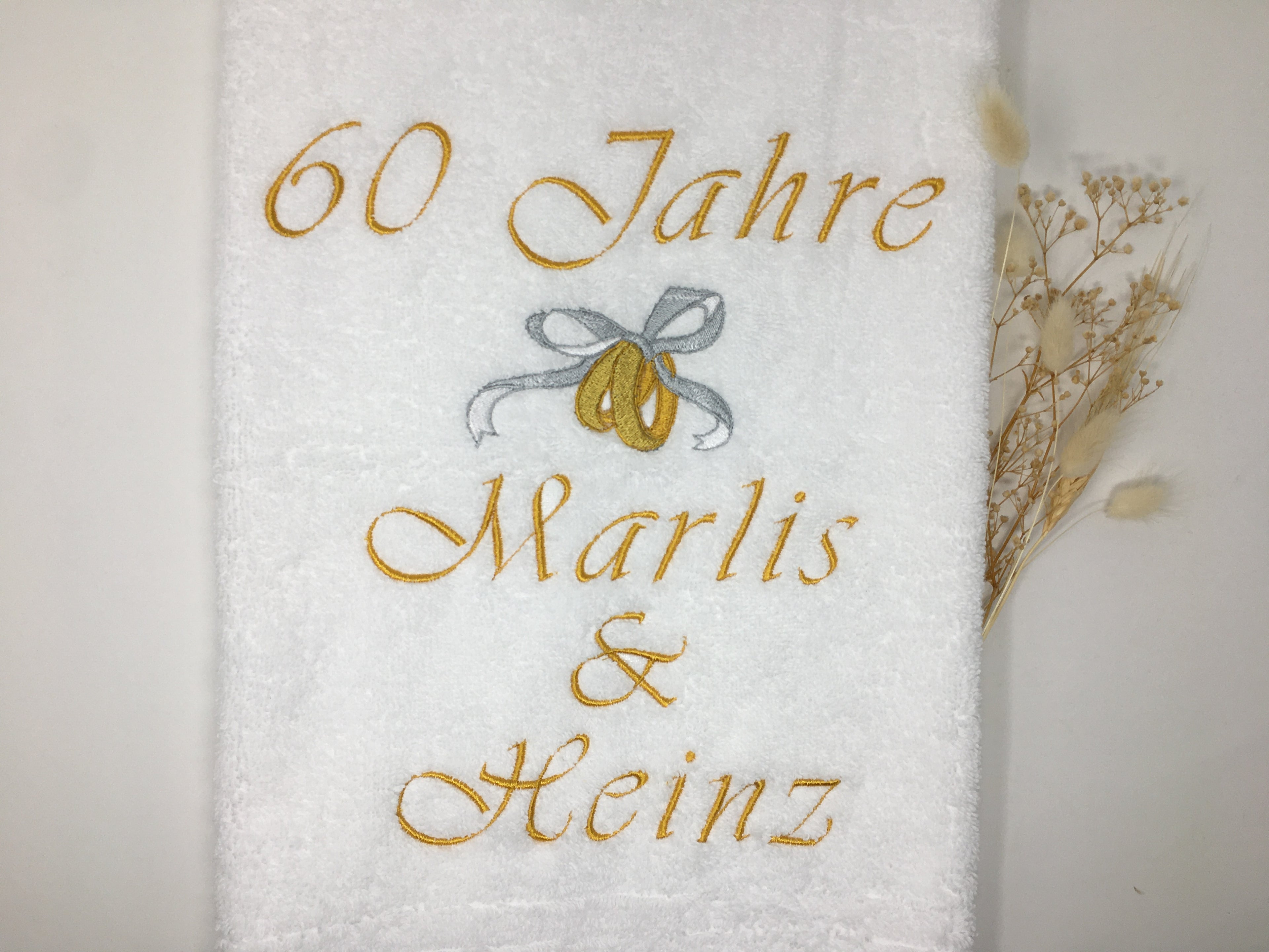 Heirat - Hochzeit - Ringe Handtuch Duschtuch bestickt & personalisierbar Super Qualität