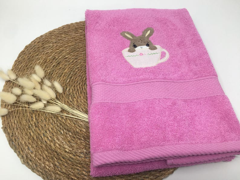 Handtuch „Hase“ 🐇 – 470‑500 g/m², personalisiert mit Name
