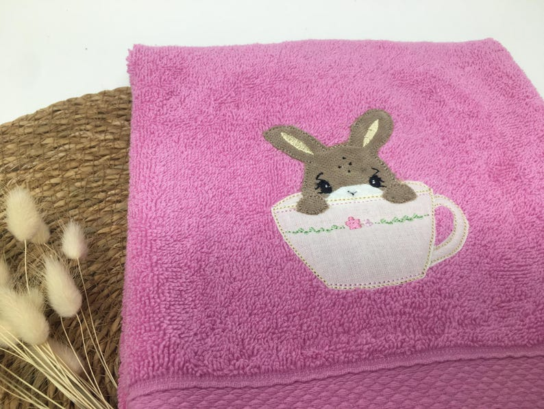 Handtuch „Hase“ 🐇 – 470‑500 g/m², personalisiert mit Name