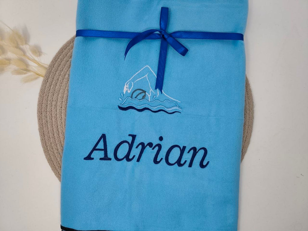 Schwimmen Sport Handtuch 🏃‍♂️ – Mikrofaser Outdoor, personalisiert mit Namen
