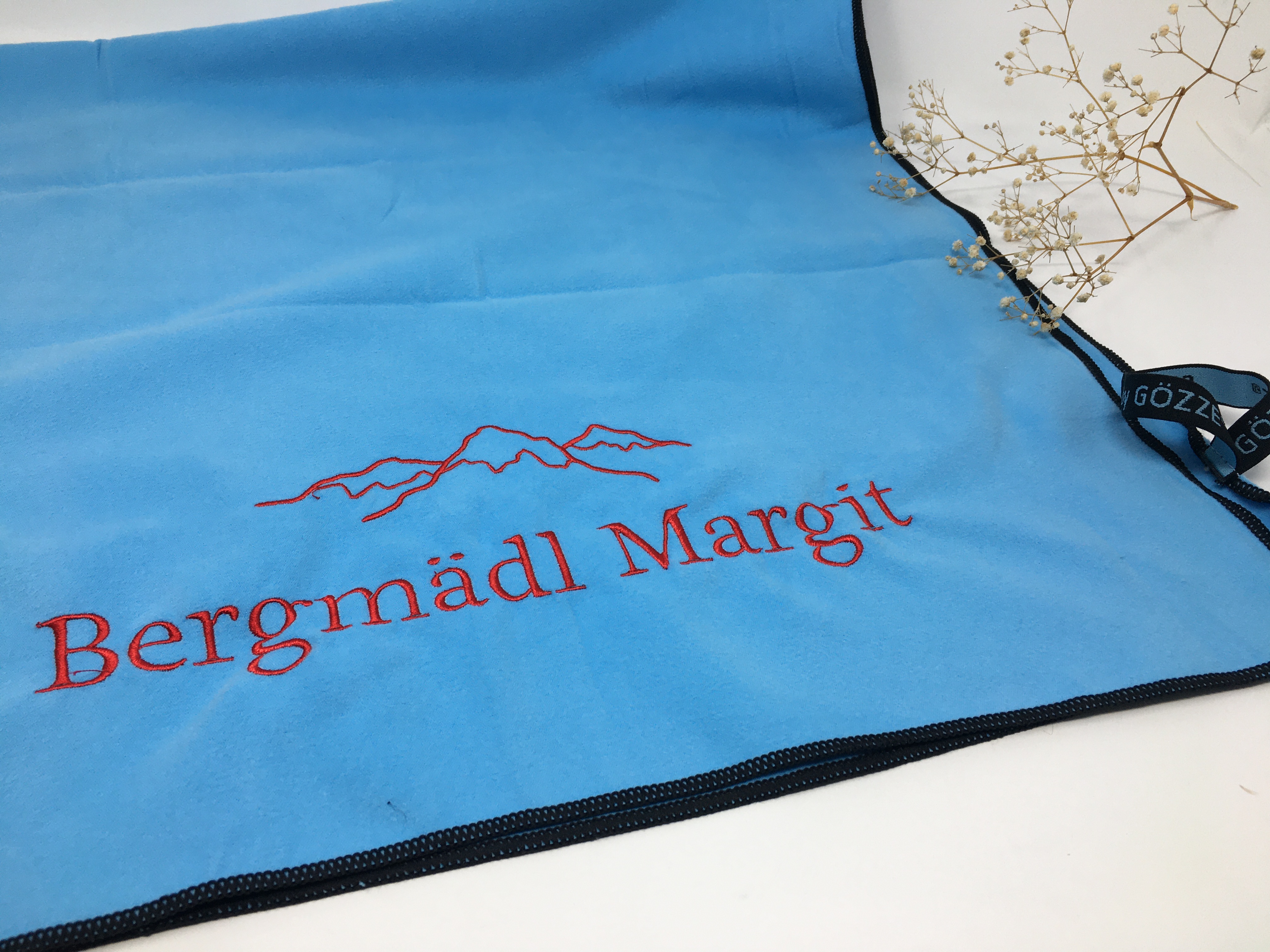 Sporttuch Microfaser Berge Sport Handtuch Duschtuch bestickt & personalisierbar Super Qualität