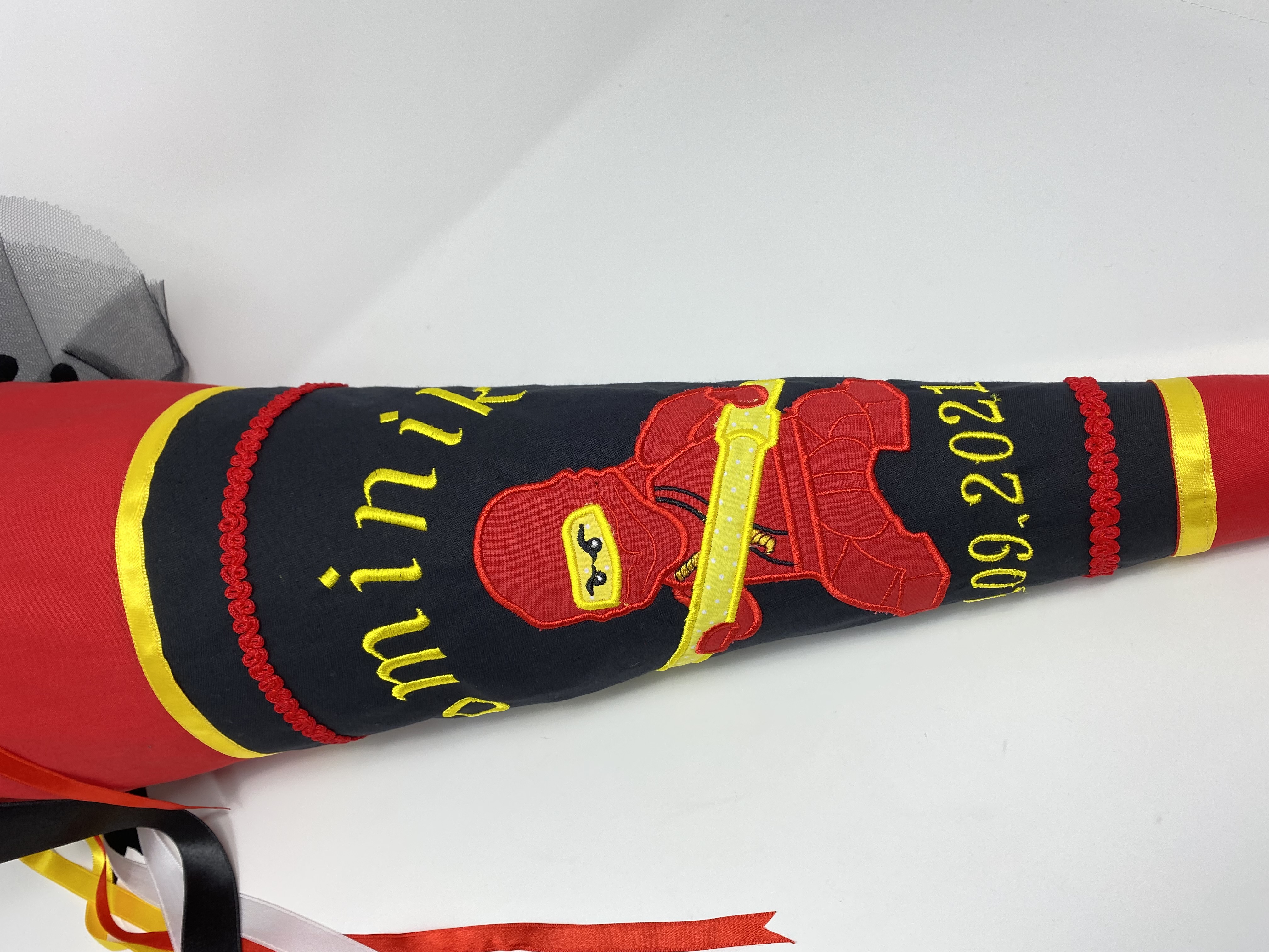 Ninja Kämpfer Schultüte Einschulung Stickerei Namen Schulstart Bestickung