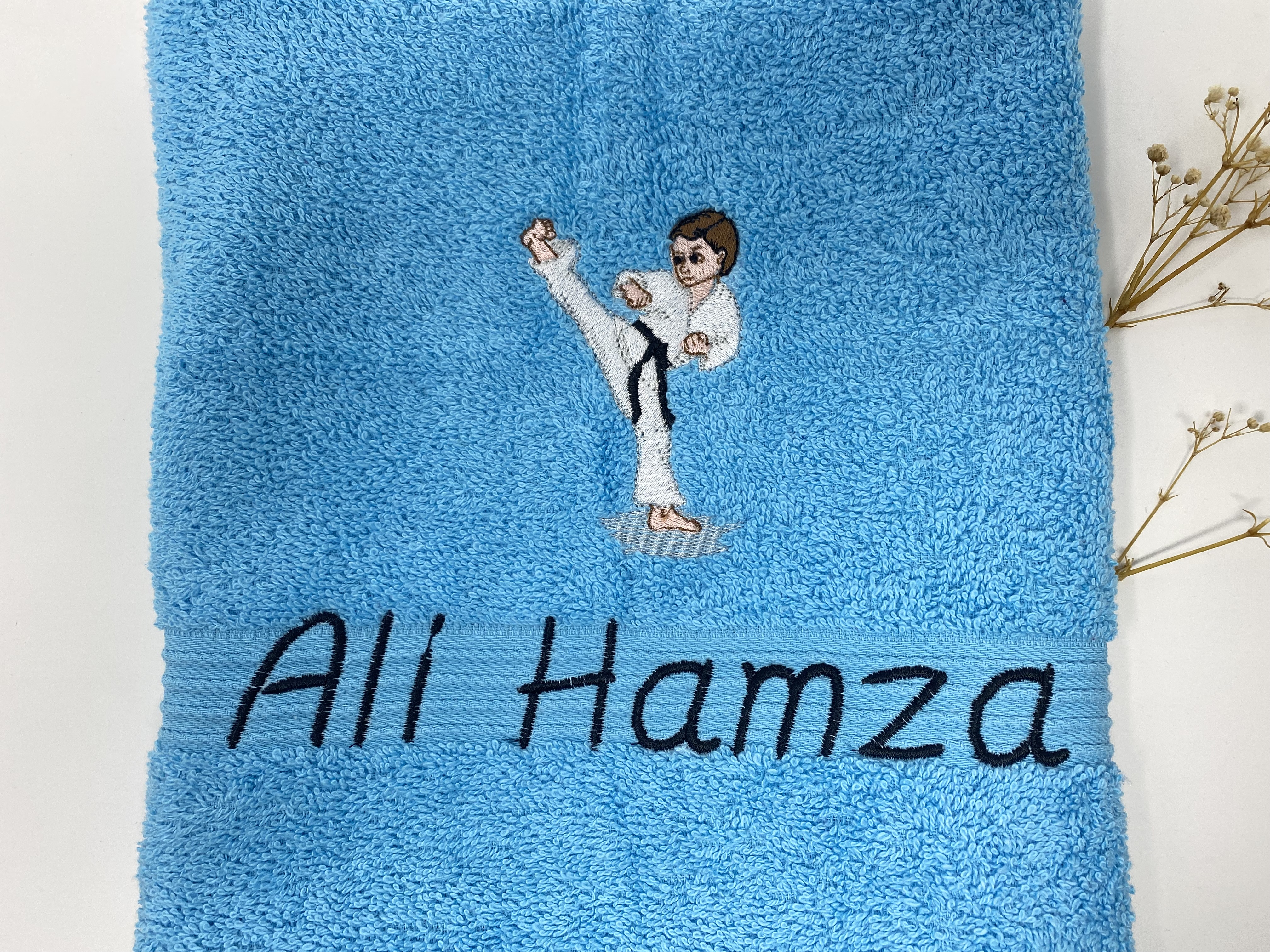 Sport Karate Junge Fitness Handtuch Duschtuch bestickt & personalisierbar Super Qualität  