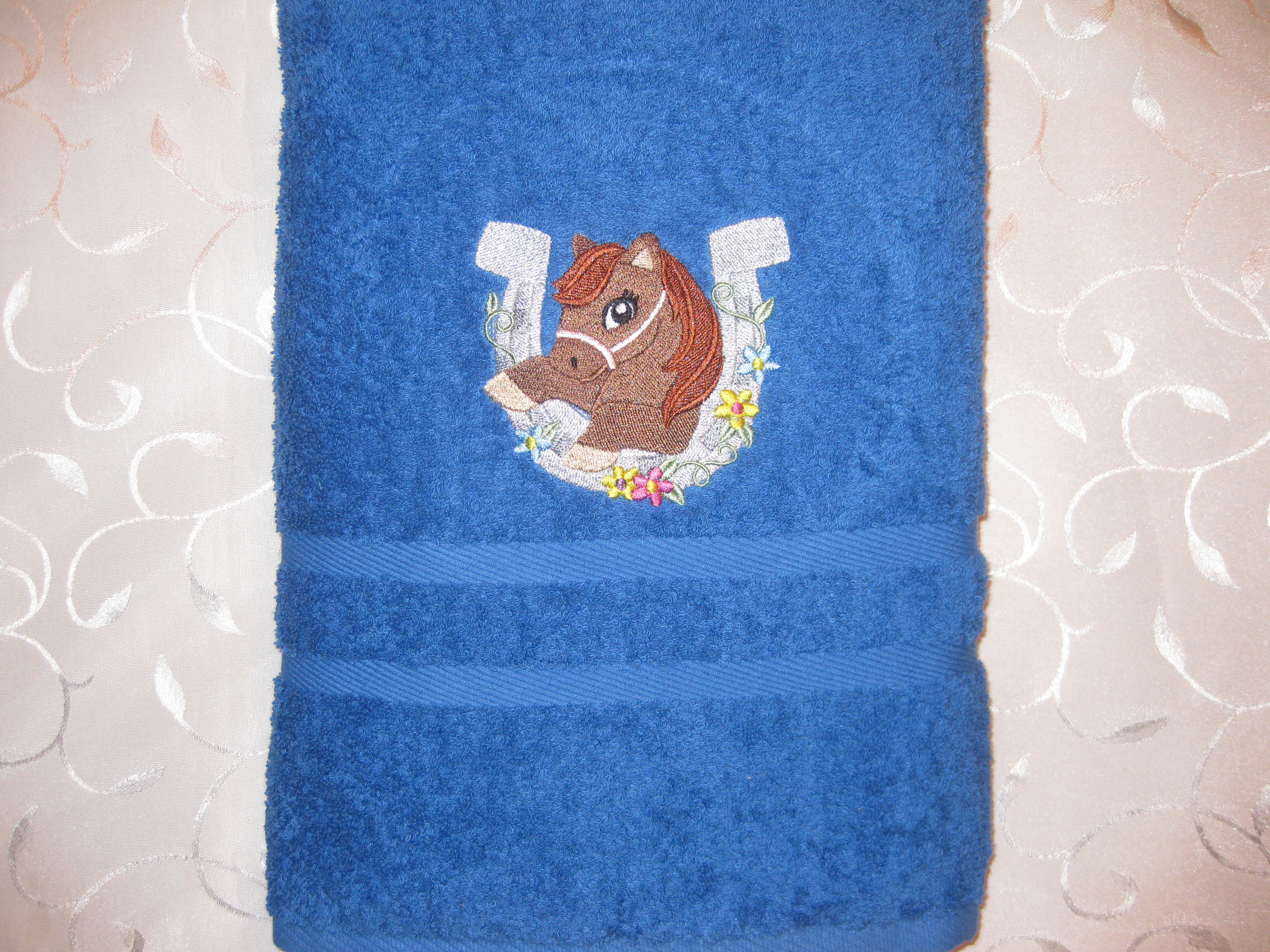Pferd Pony 01 Handtuch Duschtuch bestickt & personalisierbar Super Qualität