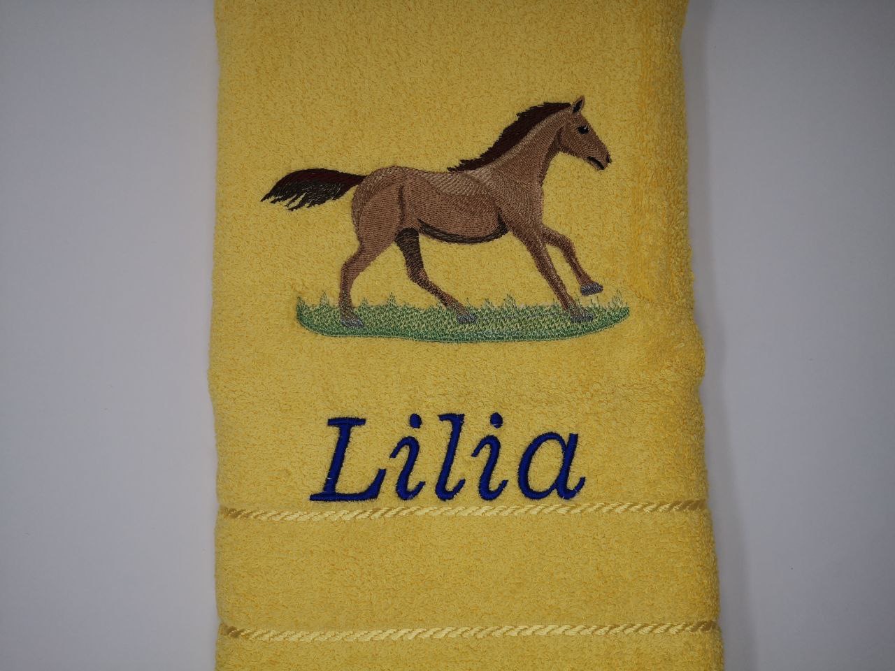 Pferd 16 Pferde Handtuch Duschtuch Stickerei & Personalisierung Super Qualität 